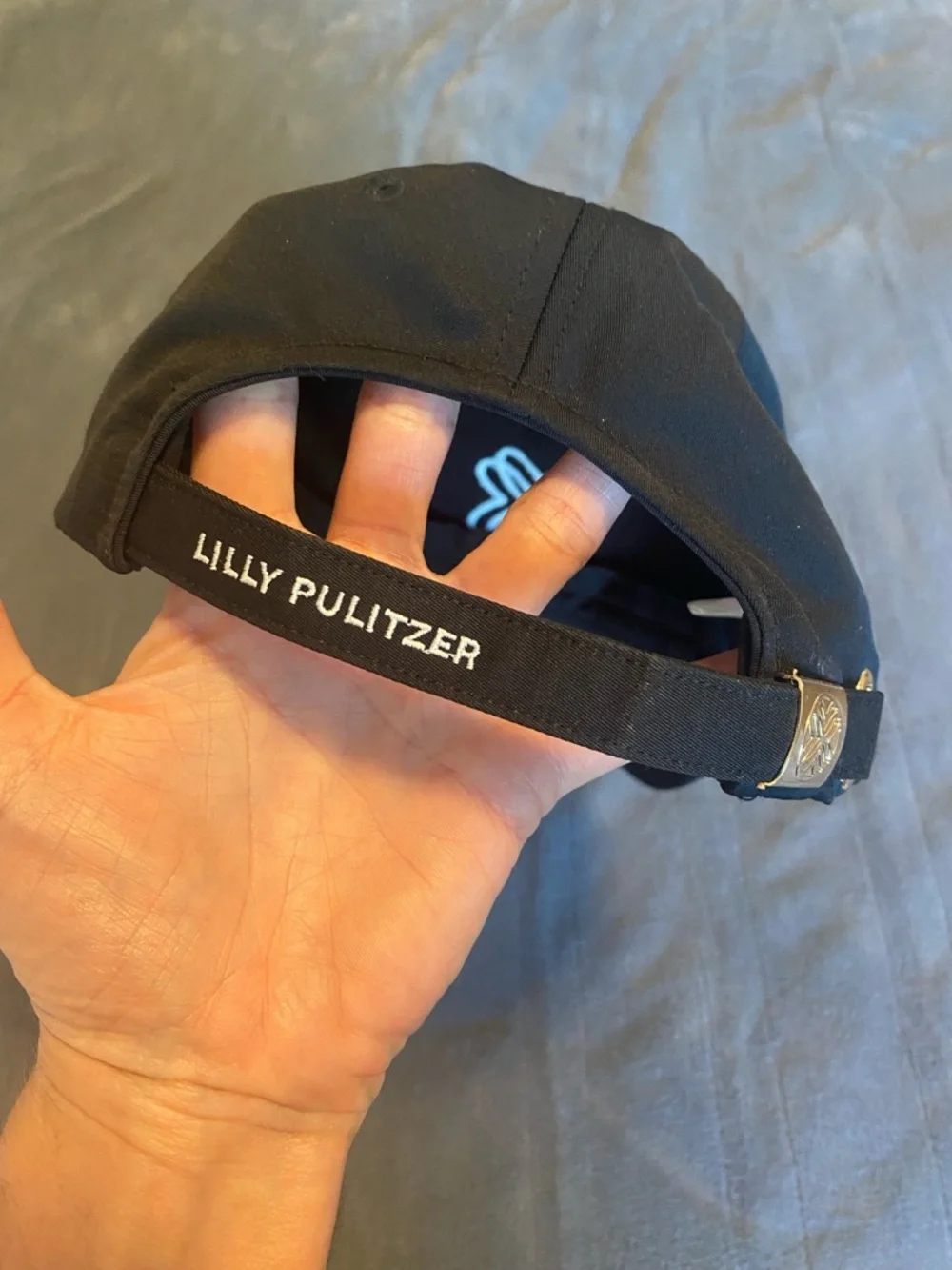 Lilly Pulitzer Black Cap with White Embroidered Logo - Picture 2 of 2